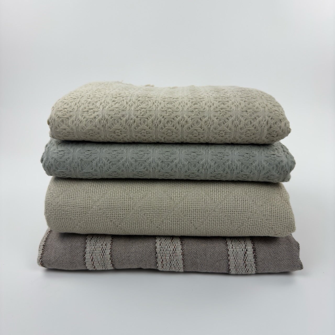 Diamond-Weave Taupe Cotton Throw Blanket