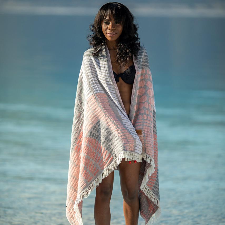 Gio Turkish Beach and Pool Towel - Theloomia