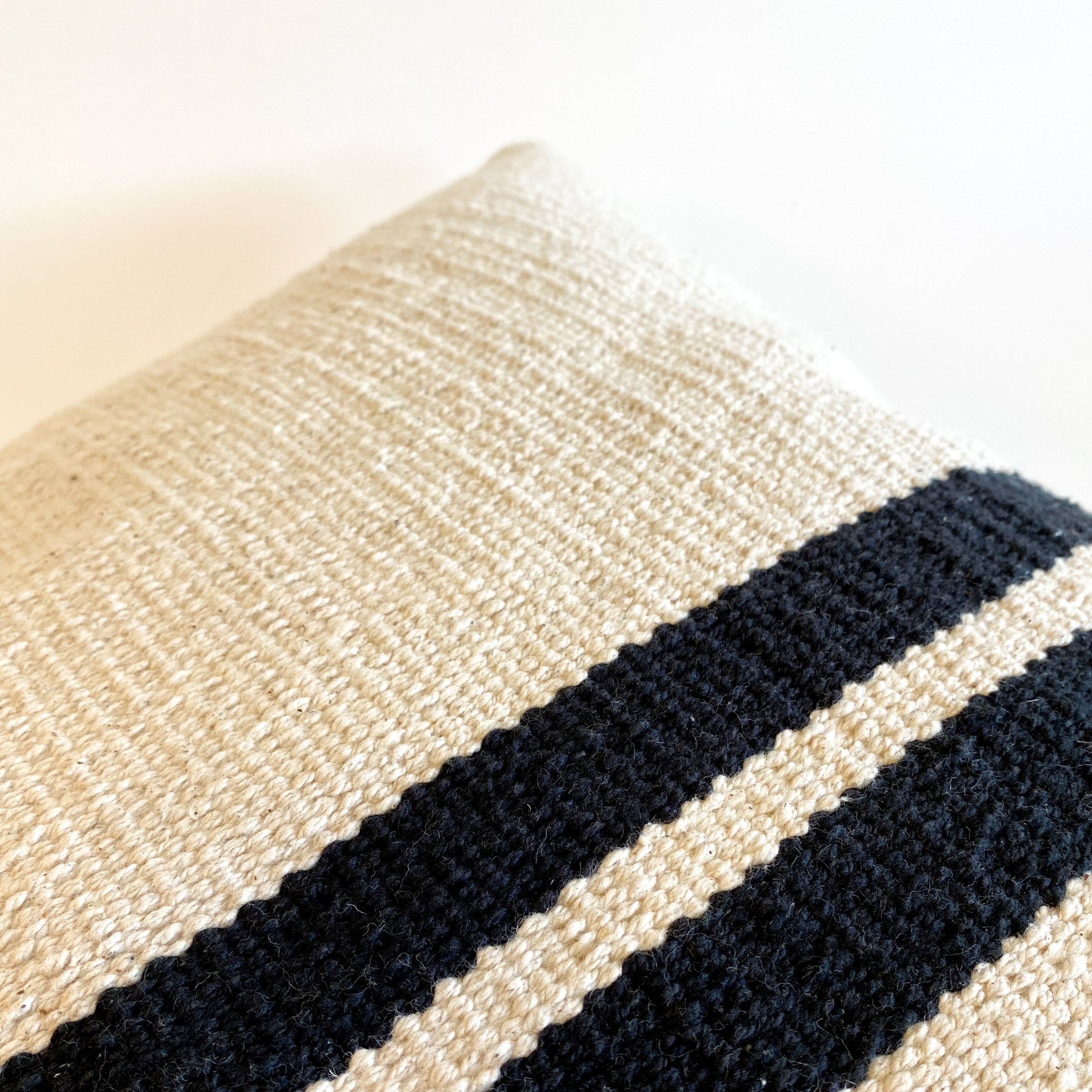 Viti Handwoven Black and Cream Pillow - Theloomia
