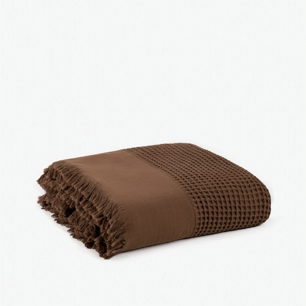 Yuki Waffle Weave King Blanket