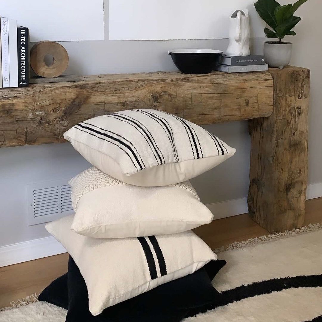 SOPHIE BLACK AND CREAM STRIPE HANDWOVEN PILLOW - Theloomia