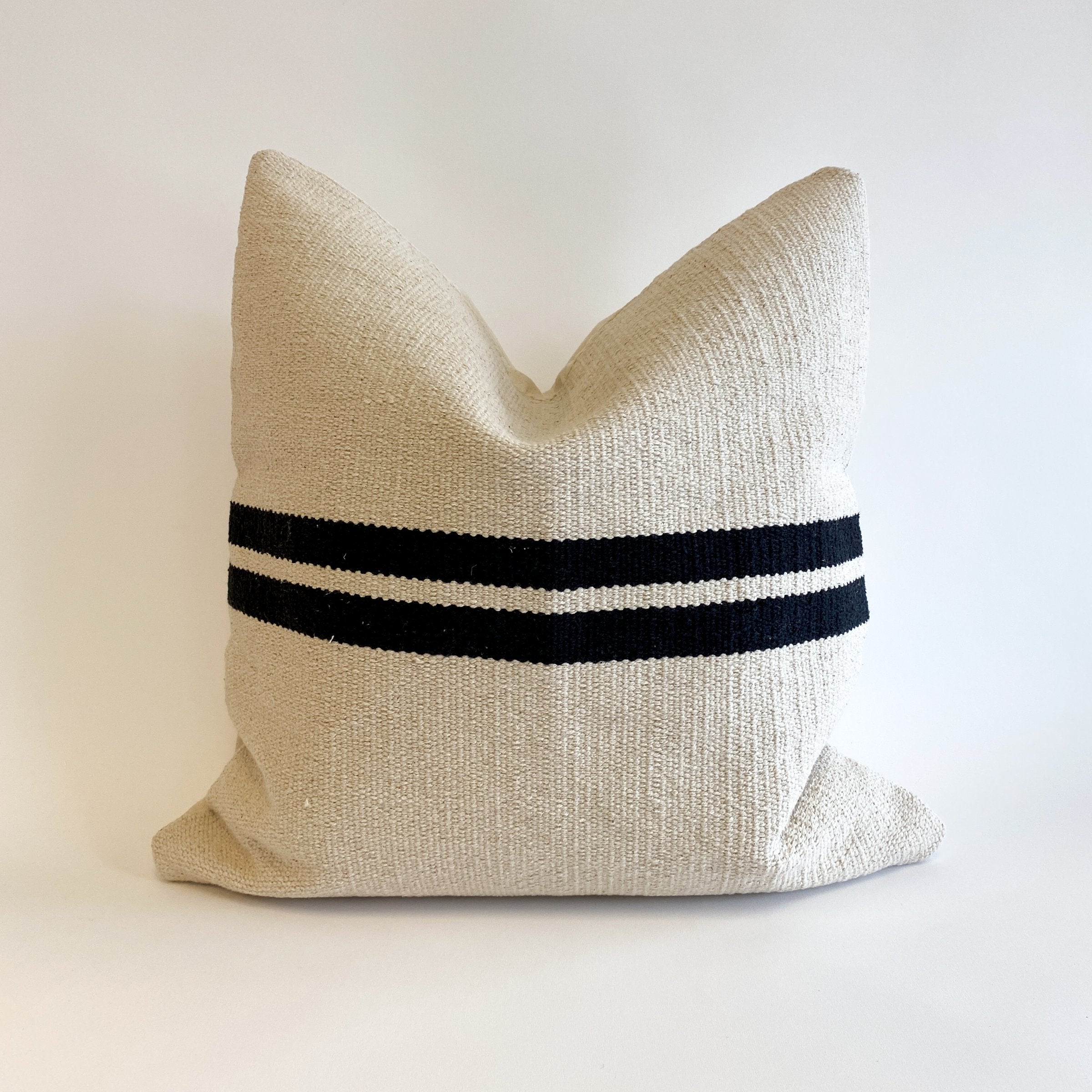 Ruhi Handwoven Black and Cream Pillow - Theloomia